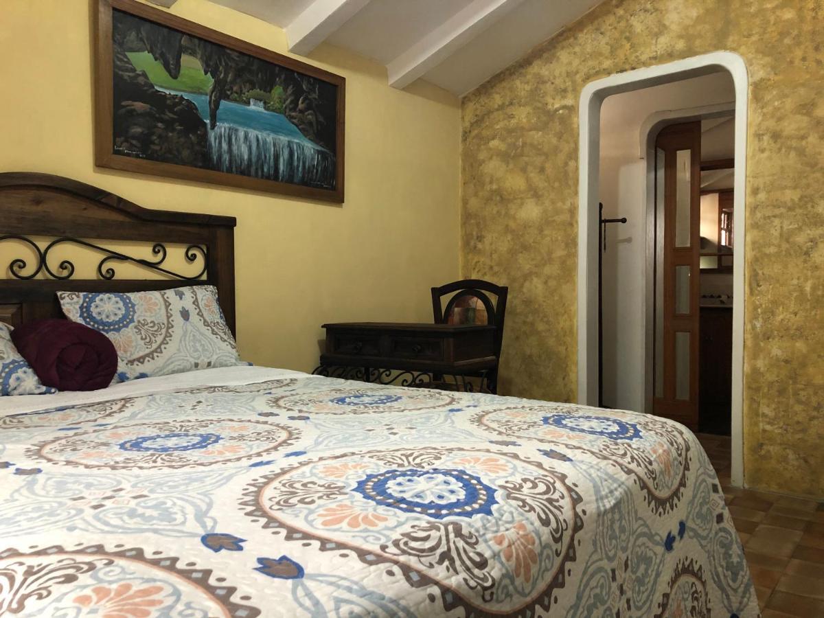 Hotel Boutique Casa Jose Coban Exterior photo